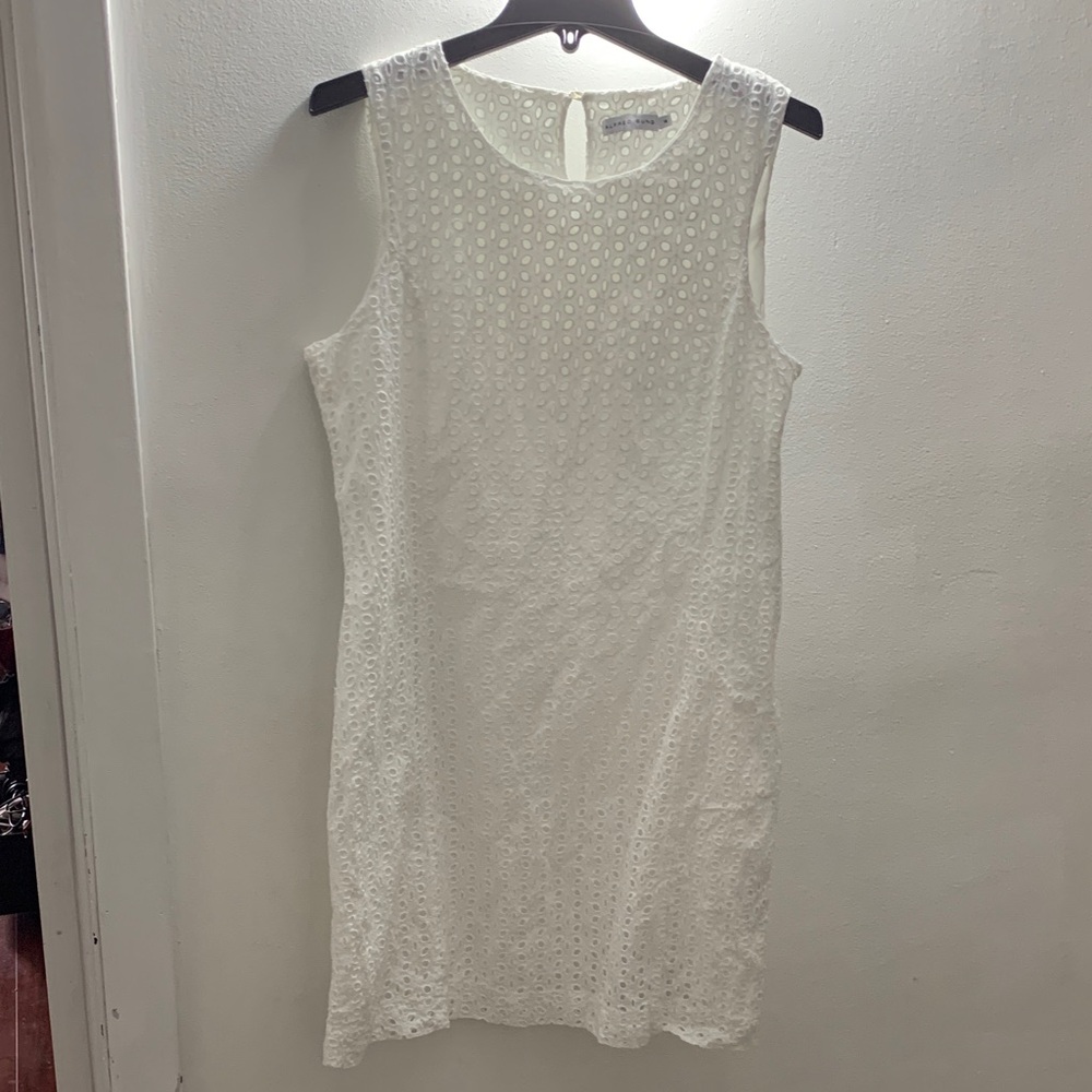 Alfred Sung White Sleeveless Eyelet Shift Dress size 14